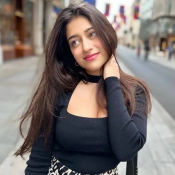 Simran Nerurkar Biography
